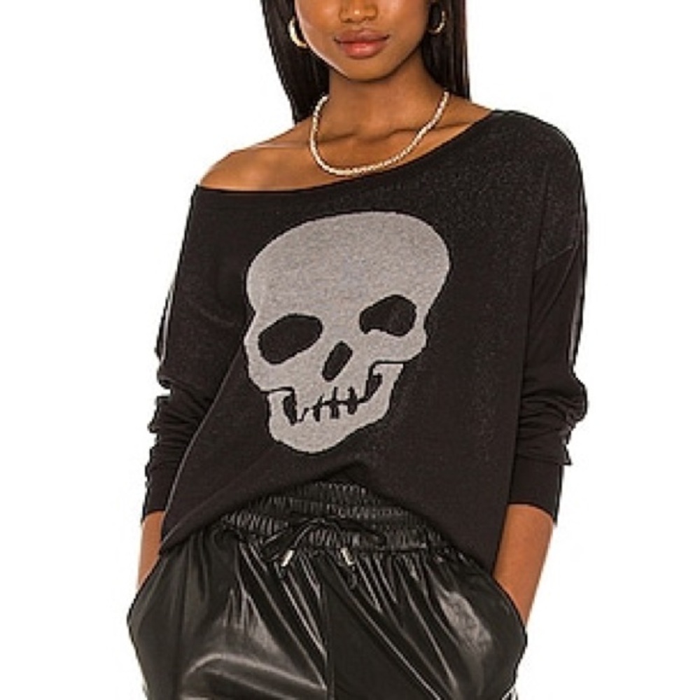 Chaser Rocker Skull Pullover In Black Swoop Neck - Small - Picture 4 of 4